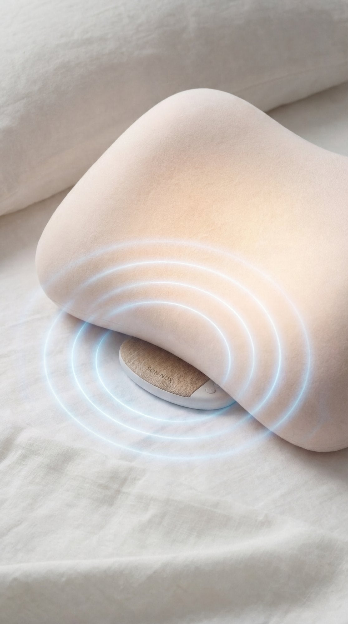 SON NOX under pillow with sound waves